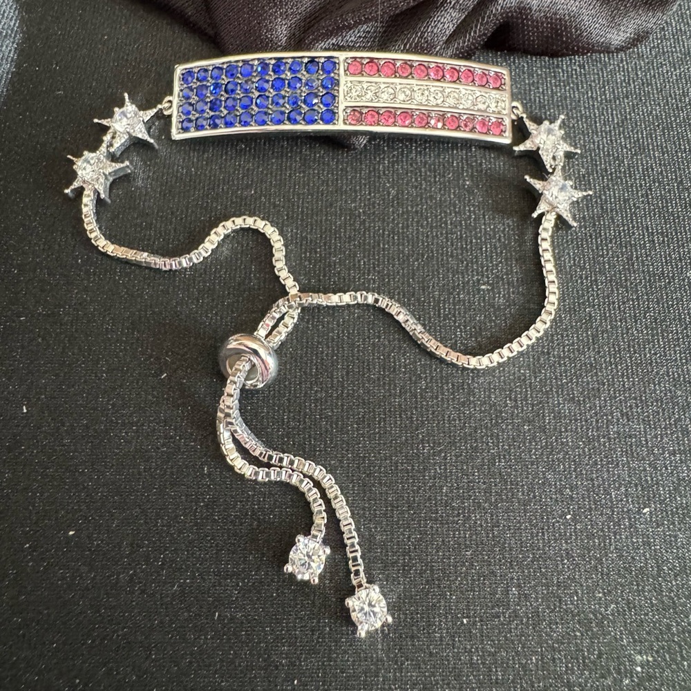 Patriotic Star Bracelet with Red, White, and Blue Crystals